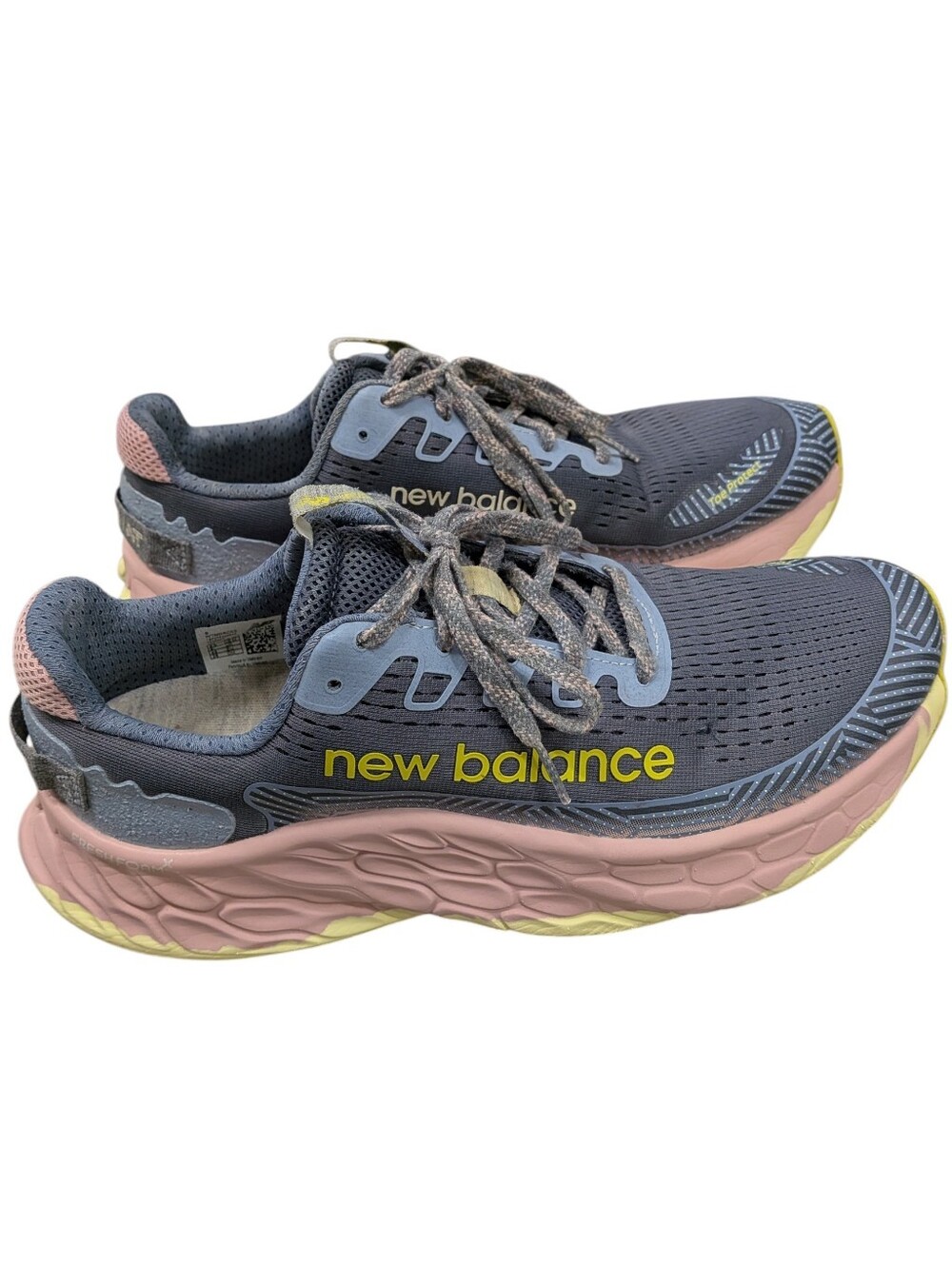 New Balance Women’s Navy, Pink & Yellow Athletic Running Shoes Women's 11